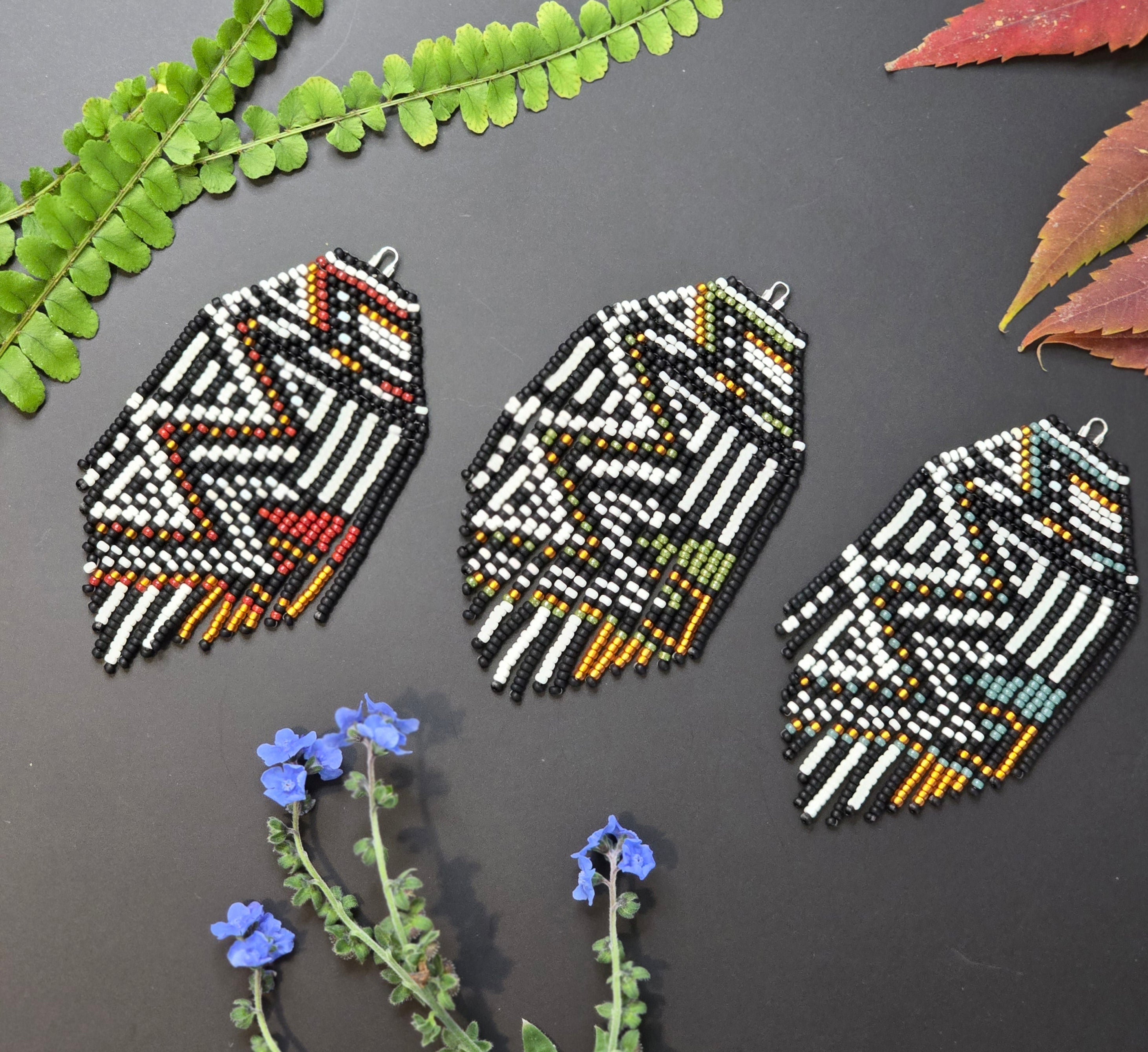 Maroon/topaz geometric beaded earrings