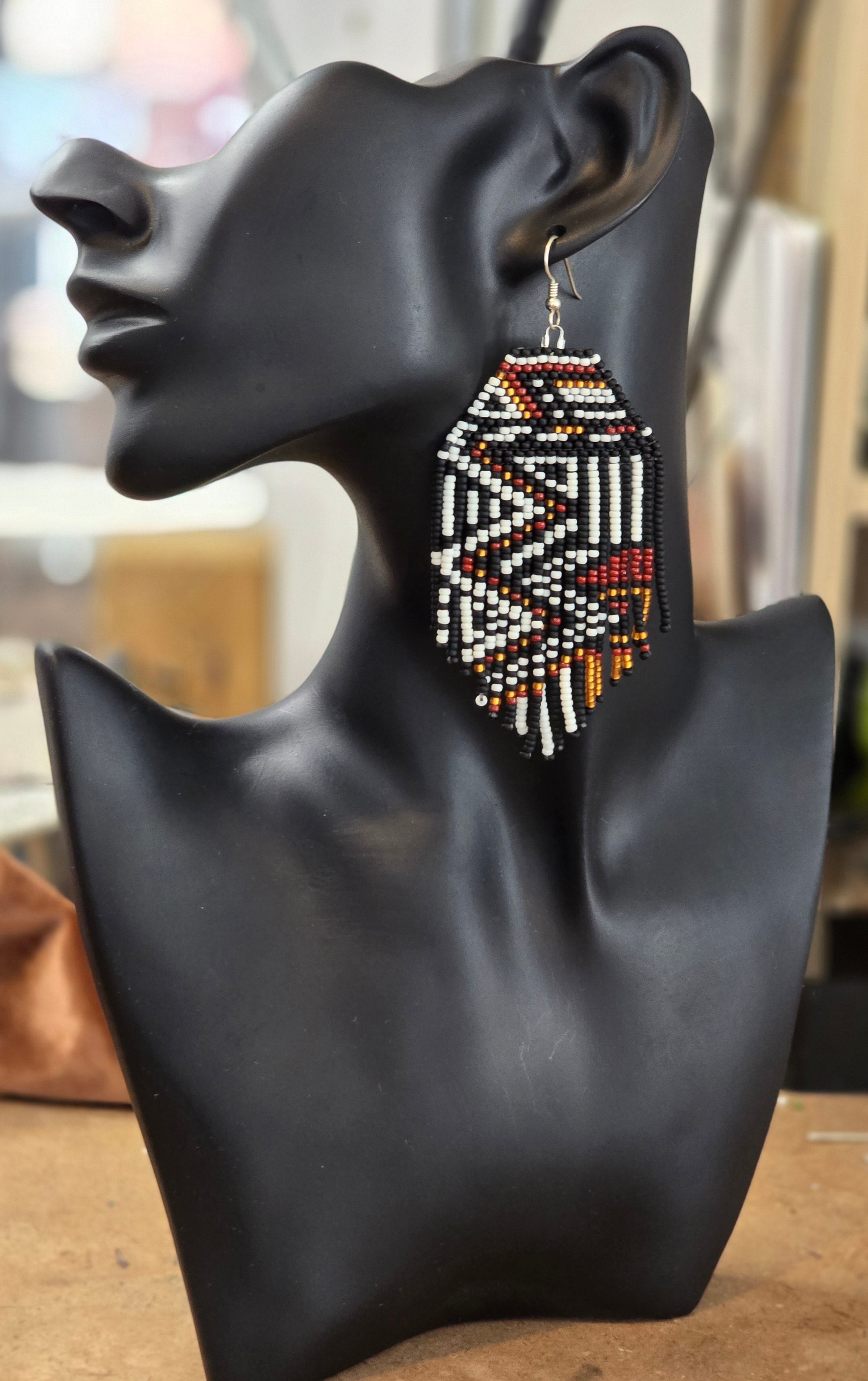 Maroon/topaz geometric beaded earrings